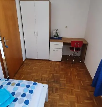 דירה Stoffenhof